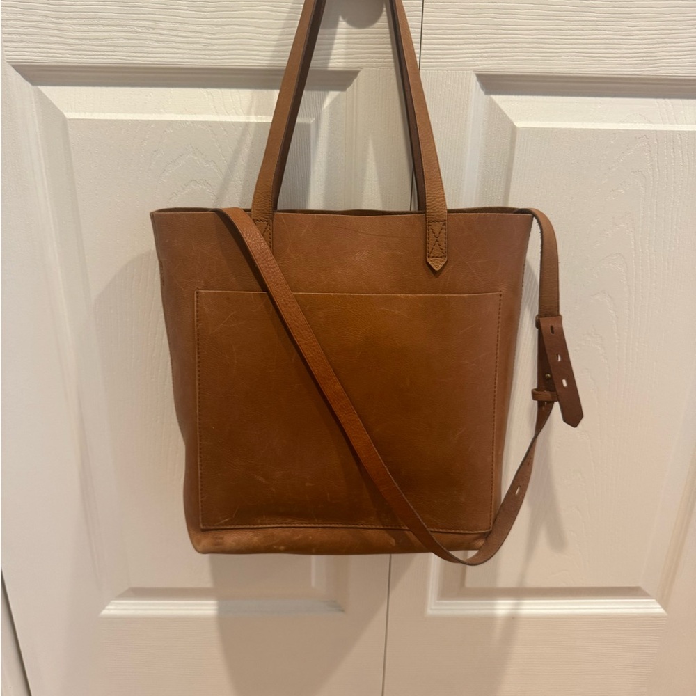 Madewell Brown Crossbody Bag with Timeless Design